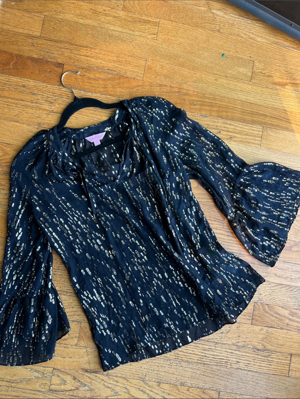 Lilly Pulitzer Black Blouse with Gold Metallic Print and Bell Sleeves -XS